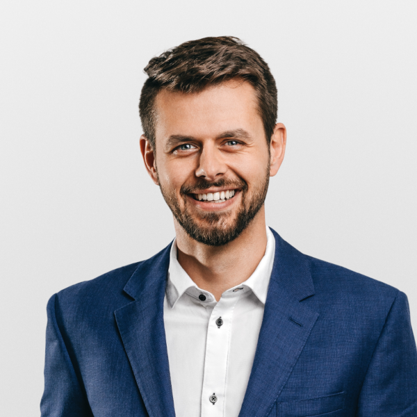 Lukas Pour